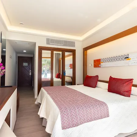 Hotel Hipotels La Geria 4*