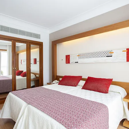 Hipotels La Geria Hotell 4*