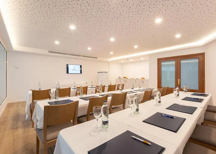 Hipotels La Geria Hotel 4*