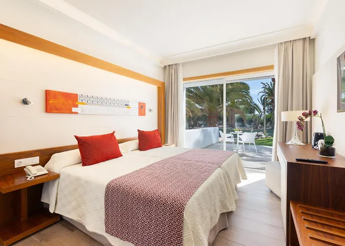 Hipotels La Geria Hotel 4*